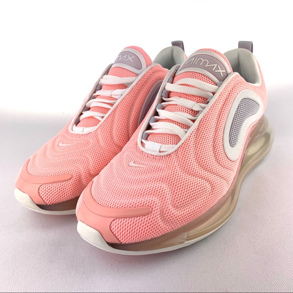 NWT Nike Air Max 720 Bleached Coral Summit White